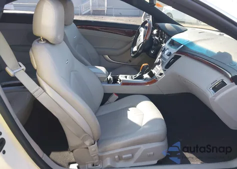 2012 Cadillac Cts Performance z USA, uszkodzony, nr VIN 1G6DJ1E30C0118306